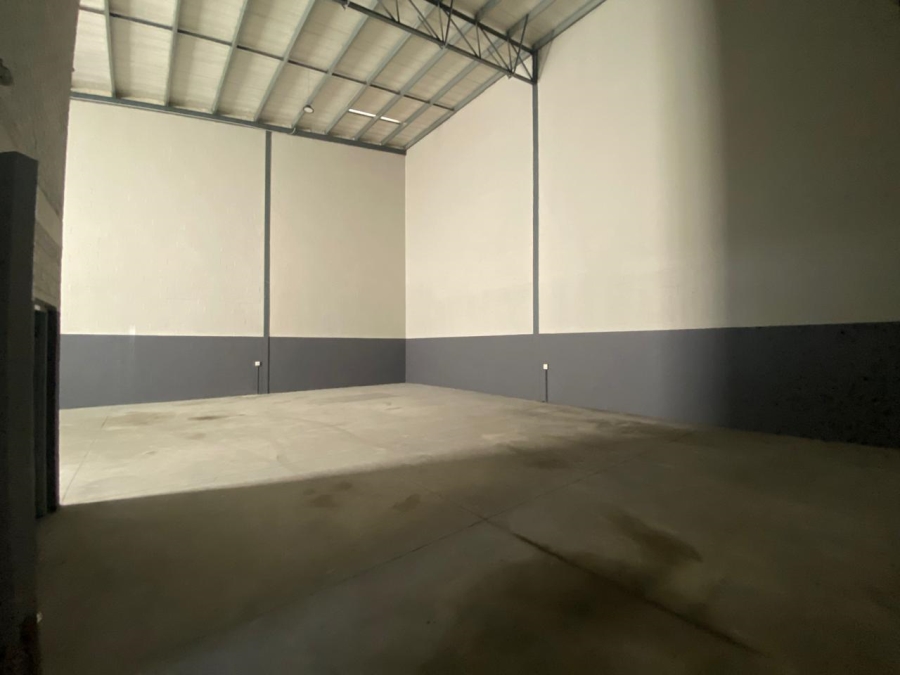 To Let commercial Property for Rent in Stikland Western Cape
